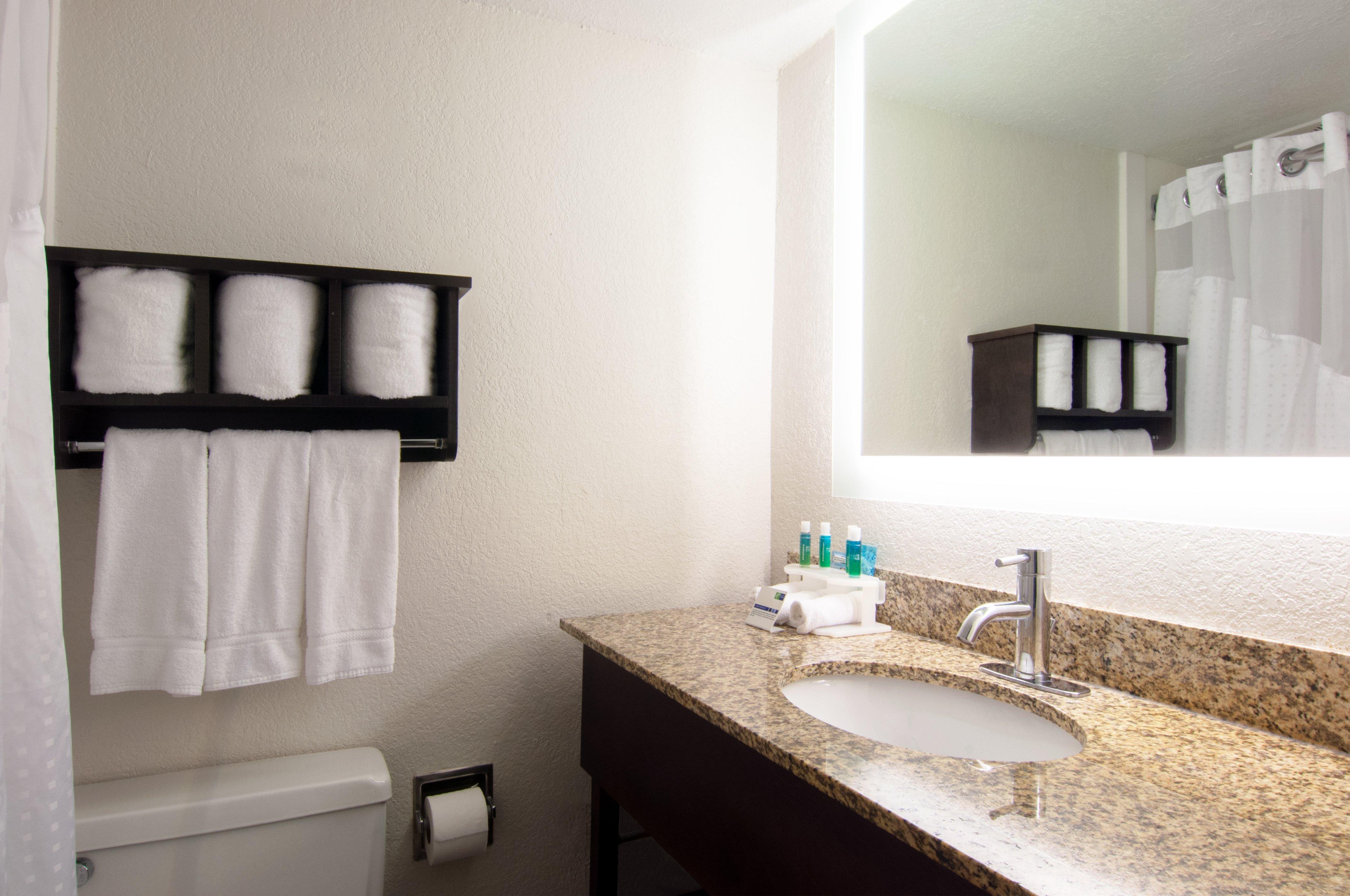 Holiday Inn Express & Suites Nashville-I-40 & I-24 Ngoại thất bức ảnh